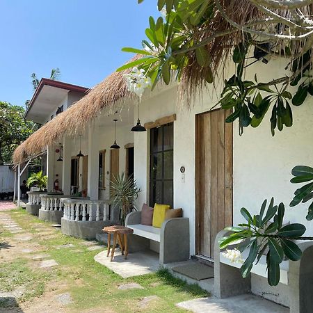 Canvas Inn Boracay Island エクステリア 写真